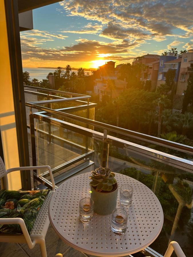 Wonderful Apartment In Costa Del Sol Benalmádena Exteriör bild